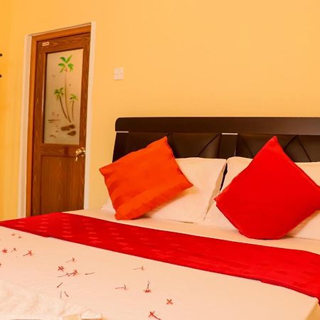 Peacock Resort Анурадхапура Екстериор снимка